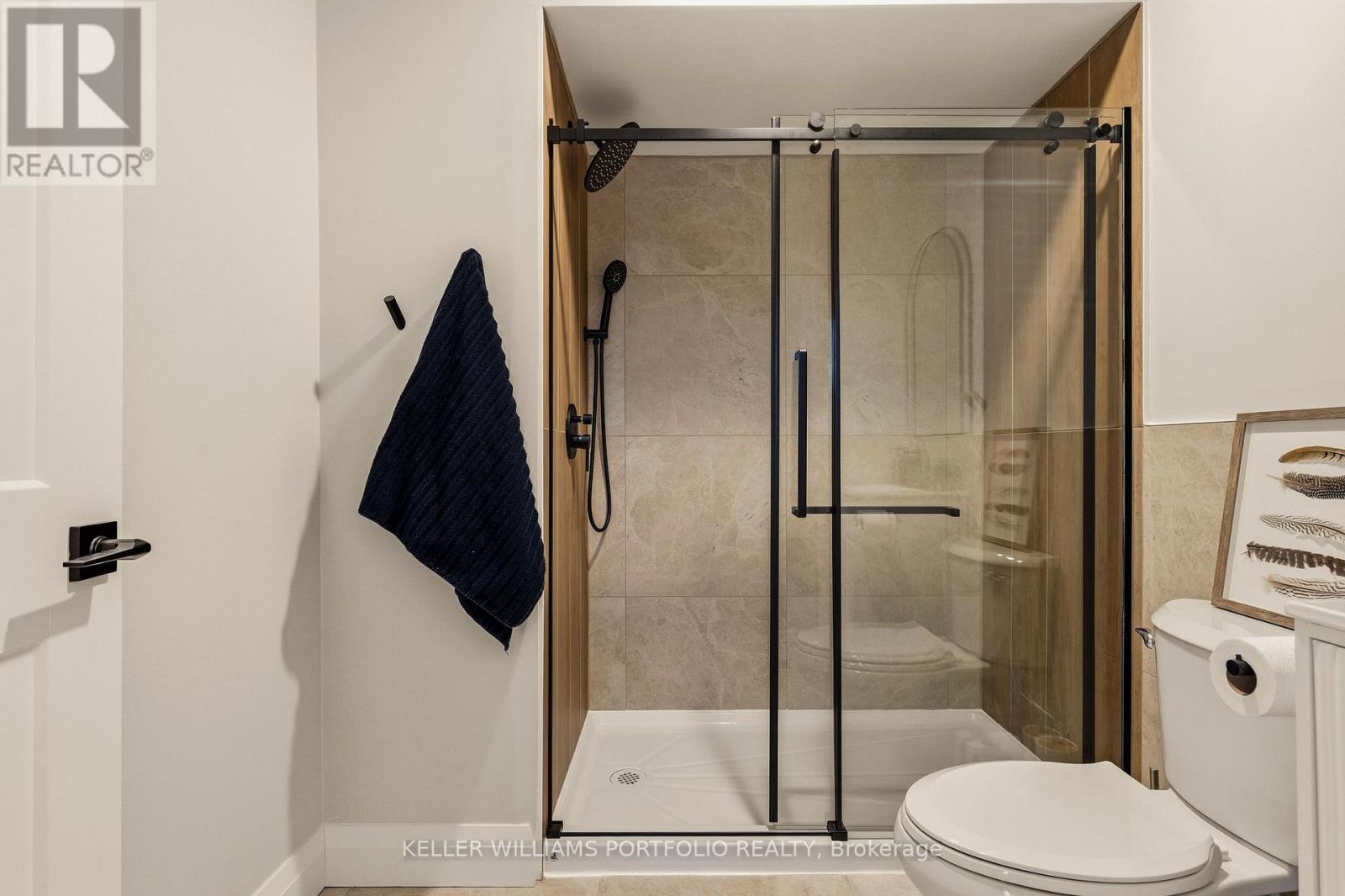 50 Edgewater Drive, Hamilton, Ontario  L8E 4Z3 - Photo 22 - X12973744