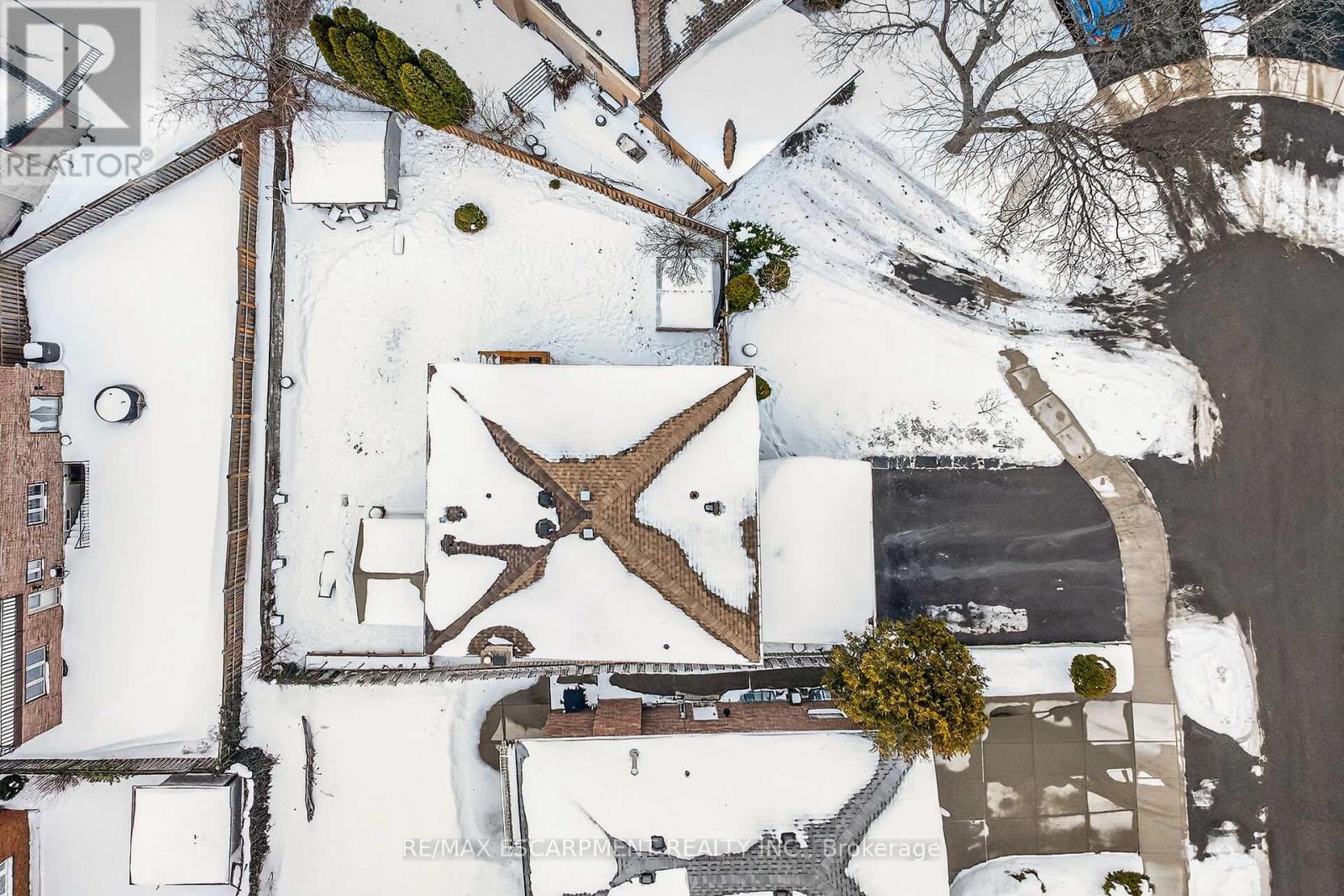 31 Maynard Street, Hamilton, Ontario  L9B 1R9 - Photo 48 - X12973816