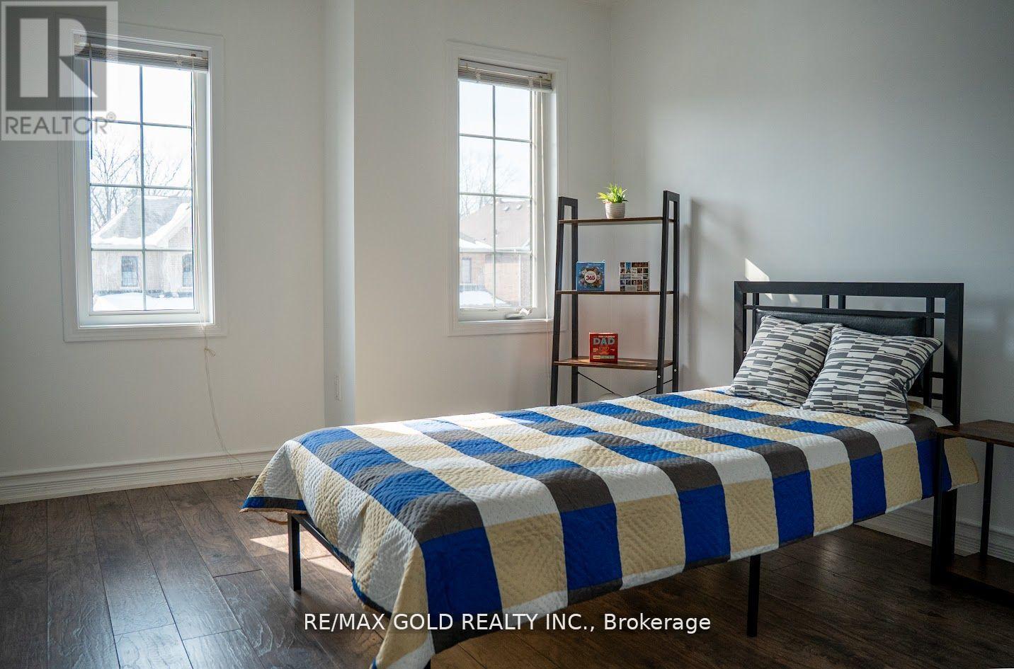 7702 Buckeye Crescent, Niagara Falls, Ontario  L2H 0P2 - Photo 18 - X12973820