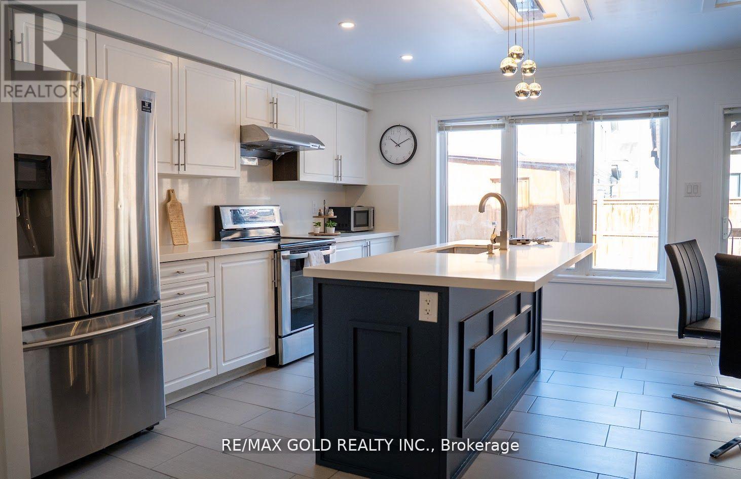 7702 Buckeye Crescent, Niagara Falls, Ontario  L2H 0P2 - Photo 5 - X12973820