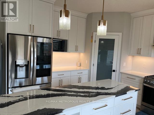 1017 Riverbend Road, London South, Ontario  N6K 0J1 - Photo 16 - X12973850