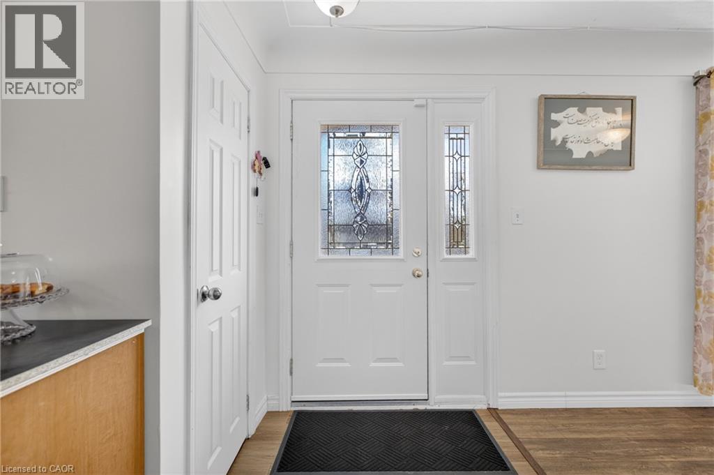 270 Mausser Avenue, Kitchener, Ontario  N2M 3L1 - Photo 6 - 40818901