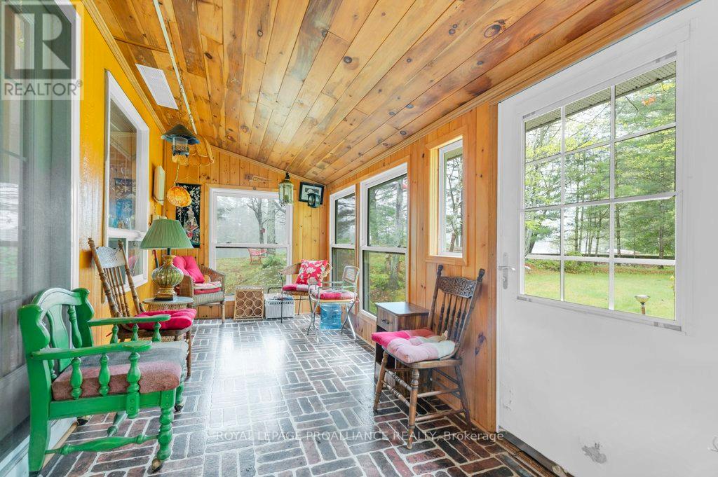 1079 Lemke Lane, North Frontenac (Frontenac North), Ontario  K0H 1J0 - Photo 11 - X12973892