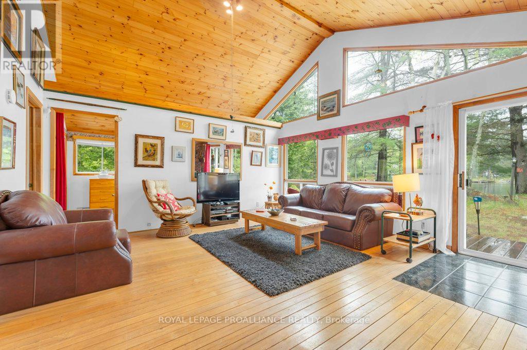 1079 Lemke Lane, North Frontenac (Frontenac North), Ontario  K0H 1J0 - Photo 13 - X12973892