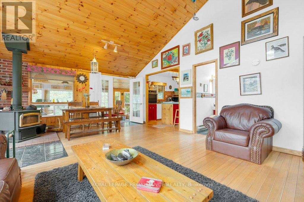 1079 Lemke Lane, North Frontenac (Frontenac North), Ontario  K0H 1J0 - Photo 17 - X12973892