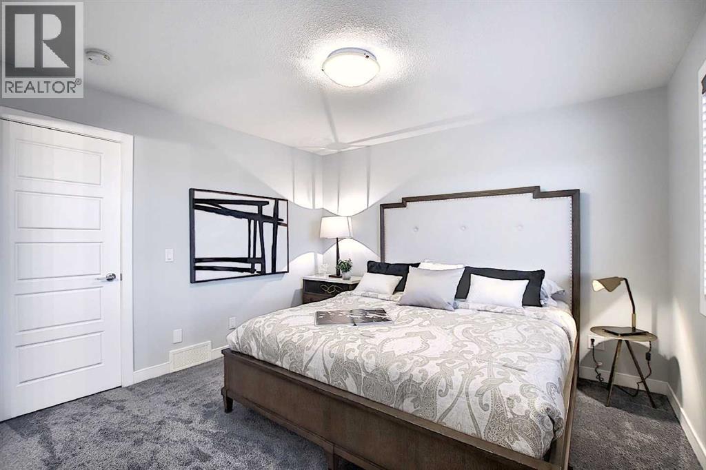 322 Sundown Road, Cochrane, Alberta  T4C 3H2 - Photo 17 - A2193822