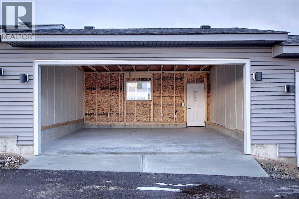 322 Sundown Road, Cochrane, Alberta  T4C 3H2 - Photo 25 - A2193822