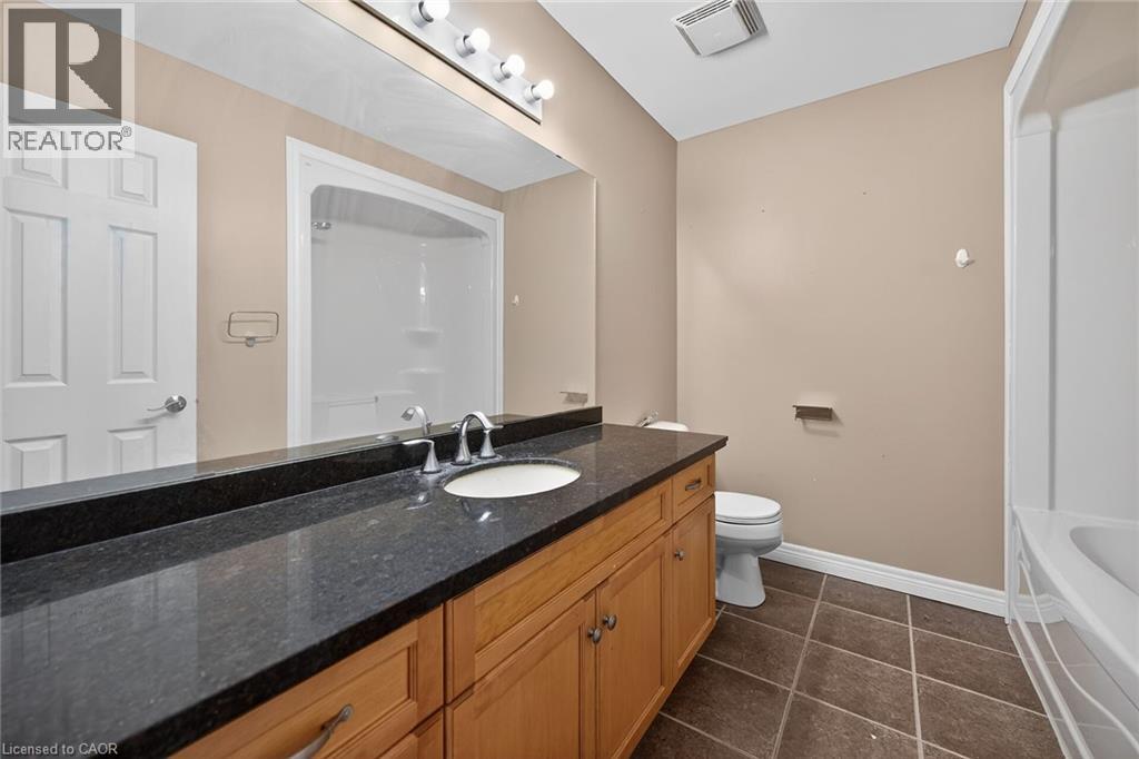 205 Tanglewood Drive, Binbrook, Ontario  L0R 1C0 - Photo 33 - 40818224