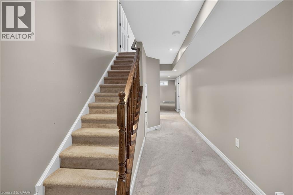 205 Tanglewood Drive, Binbrook, Ontario  L0R 1C0 - Photo 38 - 40818224