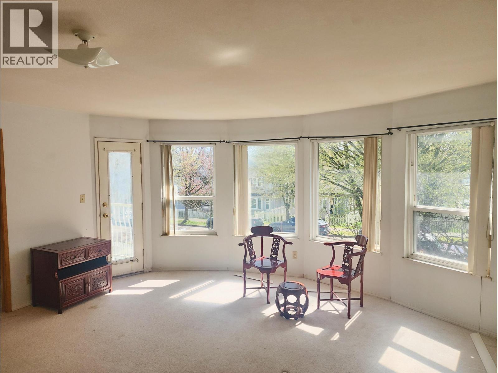 3523 Napier Street, Vancouver, British Columbia  V5K 2X8 - Photo 10 - R3106228