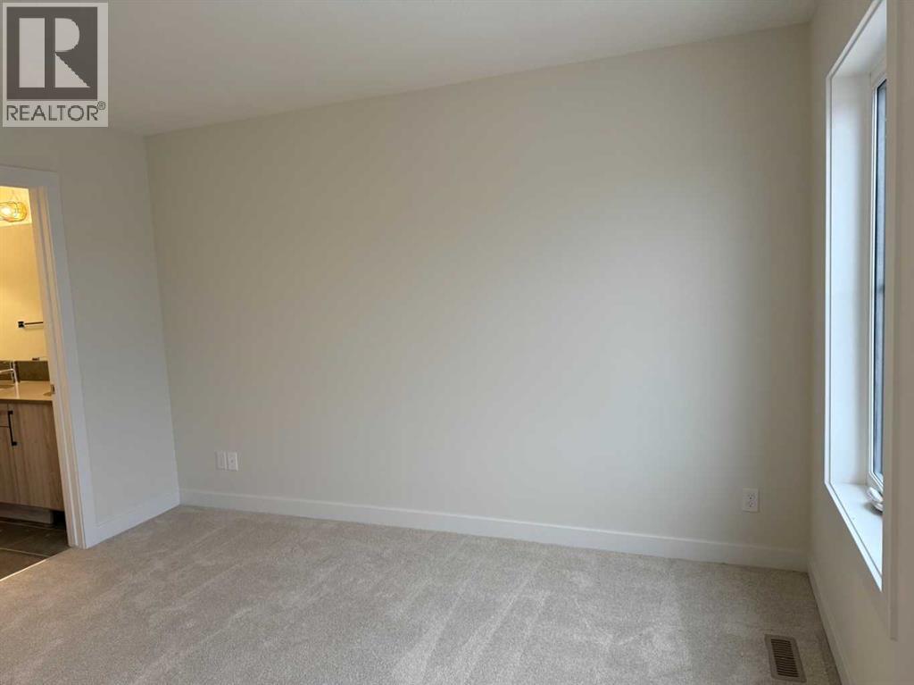 334 Sundown Road, Cochrane, Alberta  T4C 3H2 - Photo 28 - A2265343