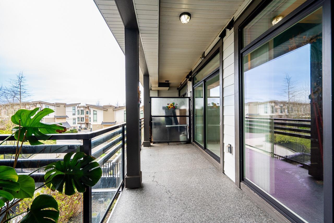 301 9983 E Barnston Drive, Surrey, British Columbia  V4N 6T3 - Photo 25 - R3108775