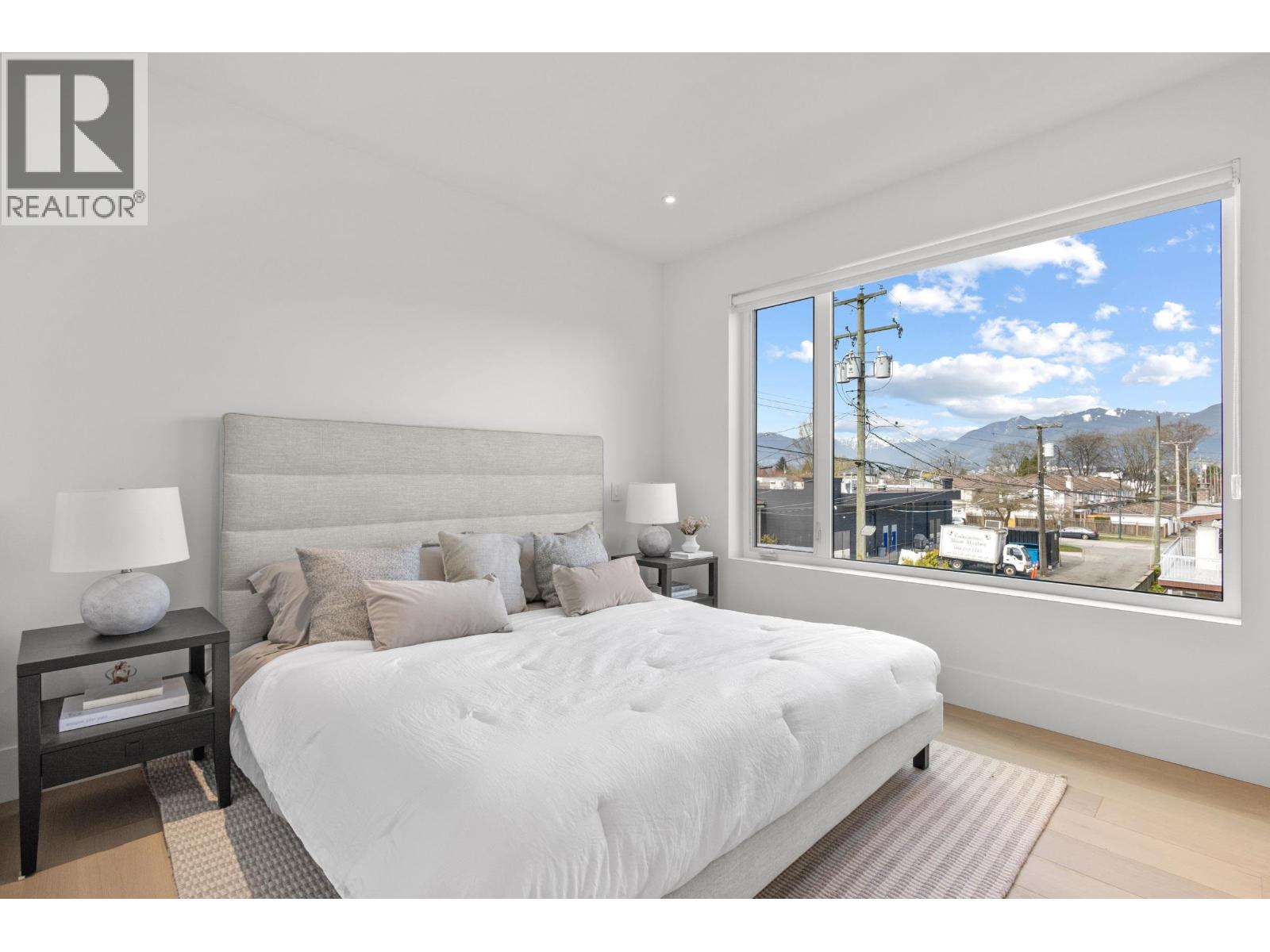 2 2425 Kitchener Street, Vancouver, British Columbia  V5K 3C4 - Photo 18 - R3108619