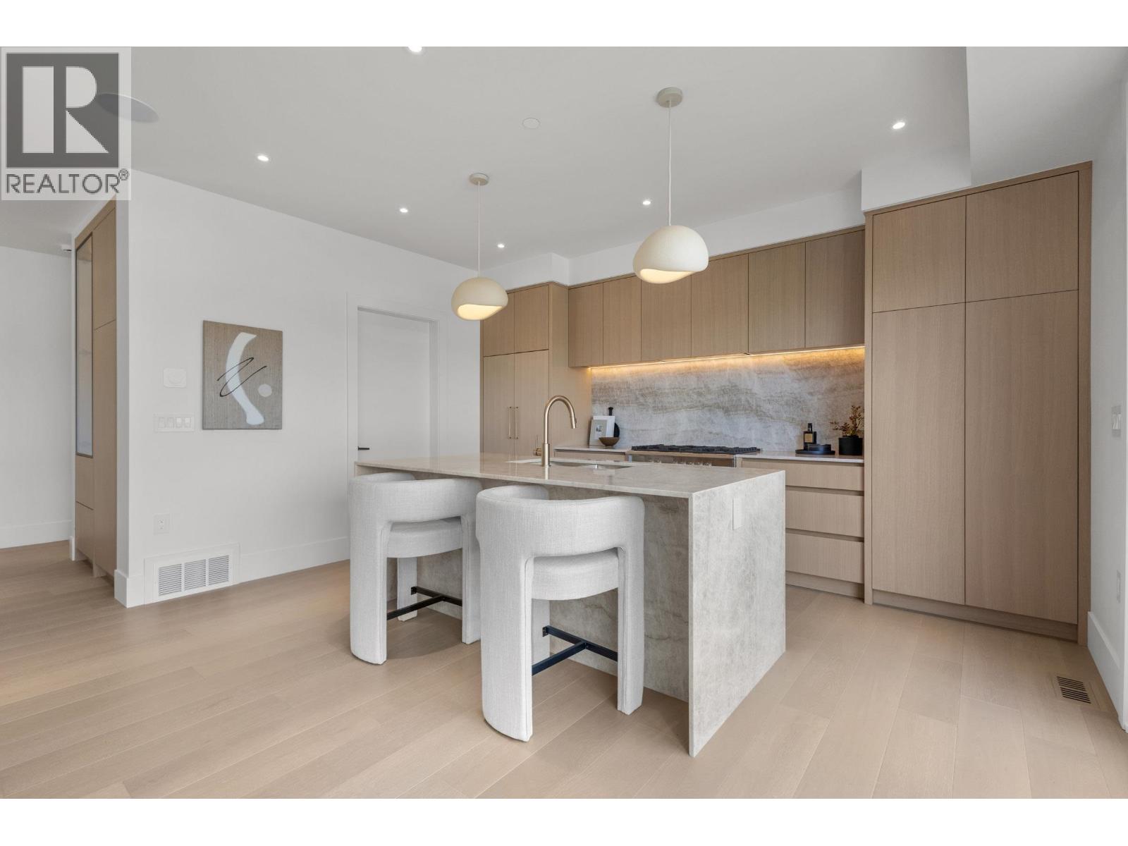 2 2425 Kitchener Street, Vancouver, British Columbia  V5K 3C4 - Photo 12 - R3108619