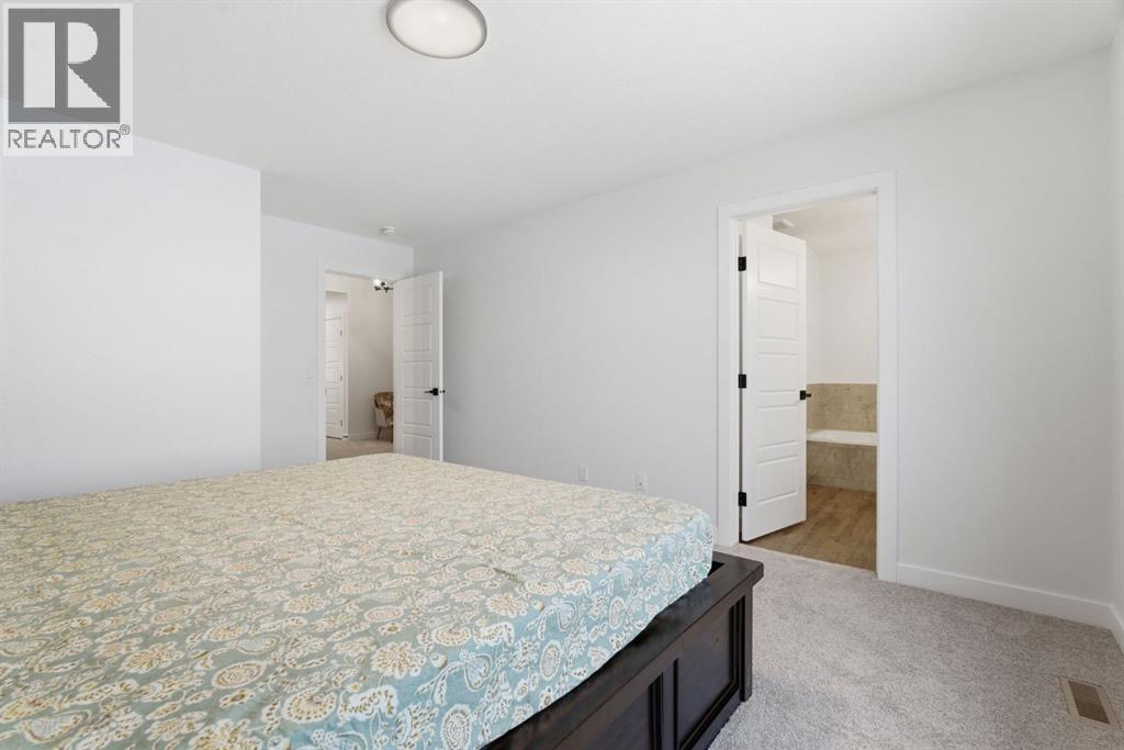 12 Key Cove SW, Airdrie, Alberta  T4B 5T3 - Photo 28 - A2297460