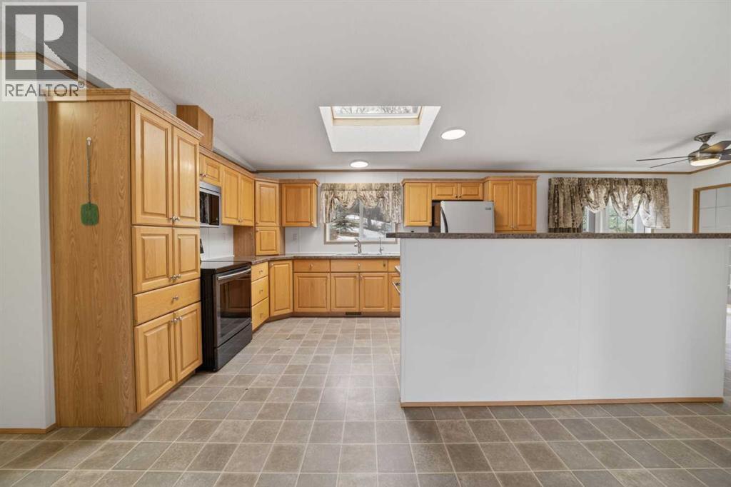 10, 30245 Range Road 12, Rural Mountain View County, Alberta  T0M 0N0 - Photo 24 - A2299460