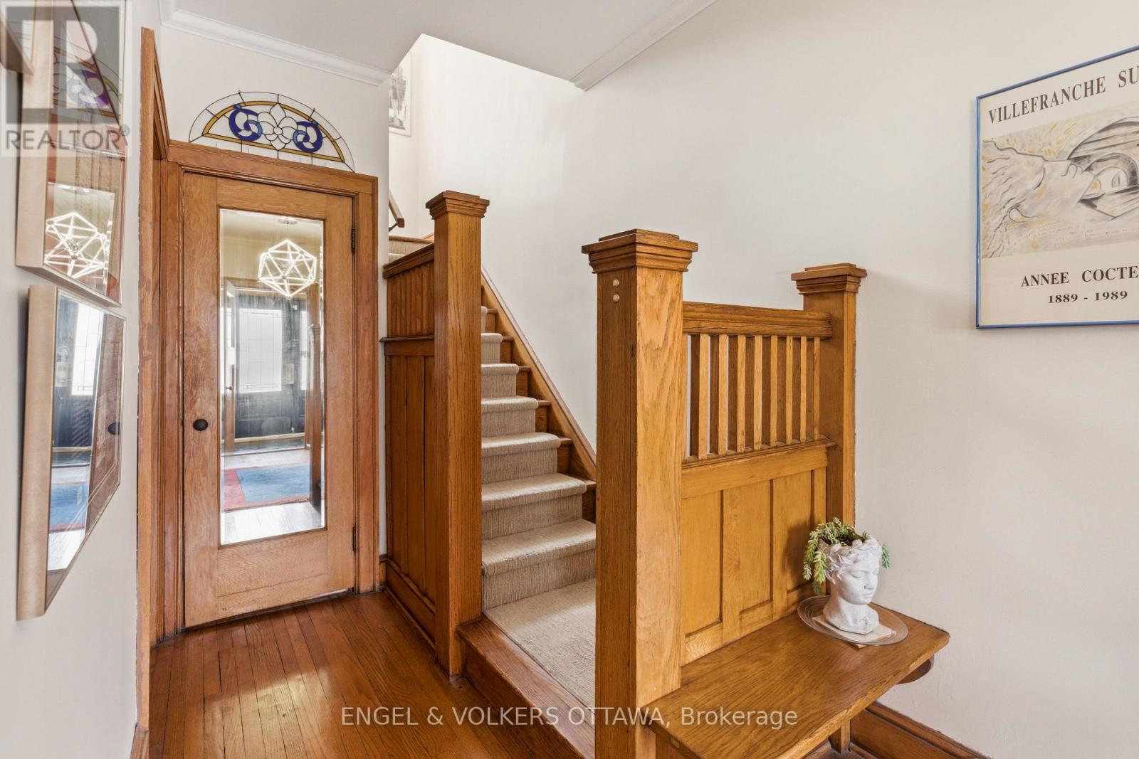 258 Powell Avenue, Ottawa, Ontario  K1S 2A5 - Photo 5 - X12973898