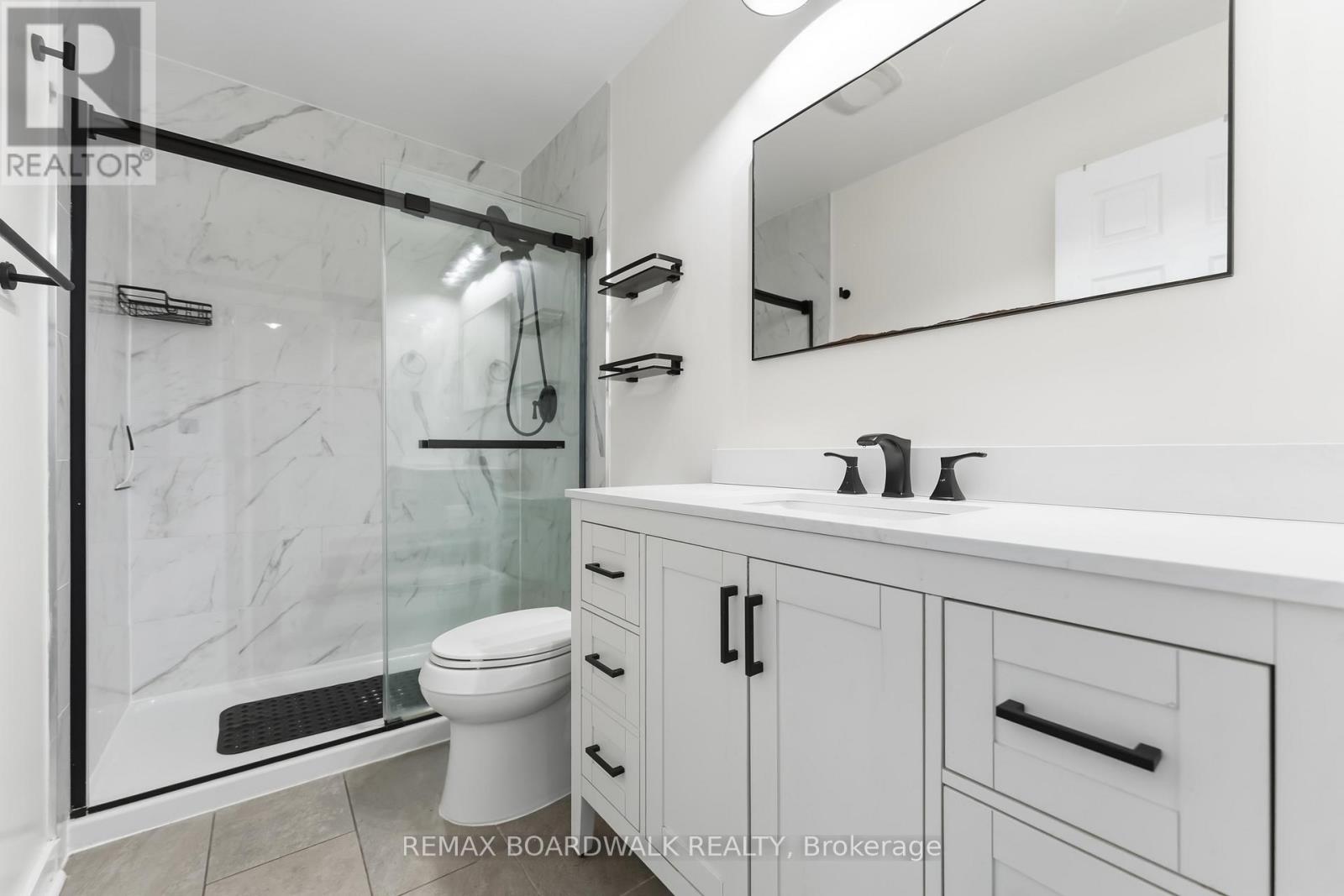 1707 Meadowbrook Road, Ottawa, Ontario  K1B 4W6 - Photo 13 - X12973908