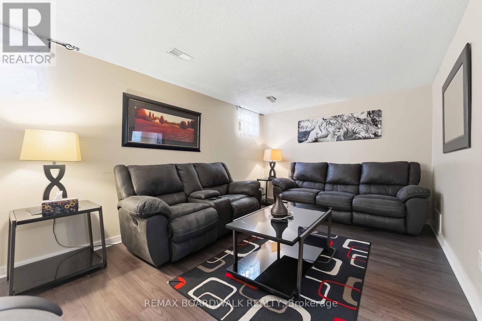 1707 Meadowbrook Road, Ottawa, Ontario  K1B 4W6 - Photo 17 - X12973908