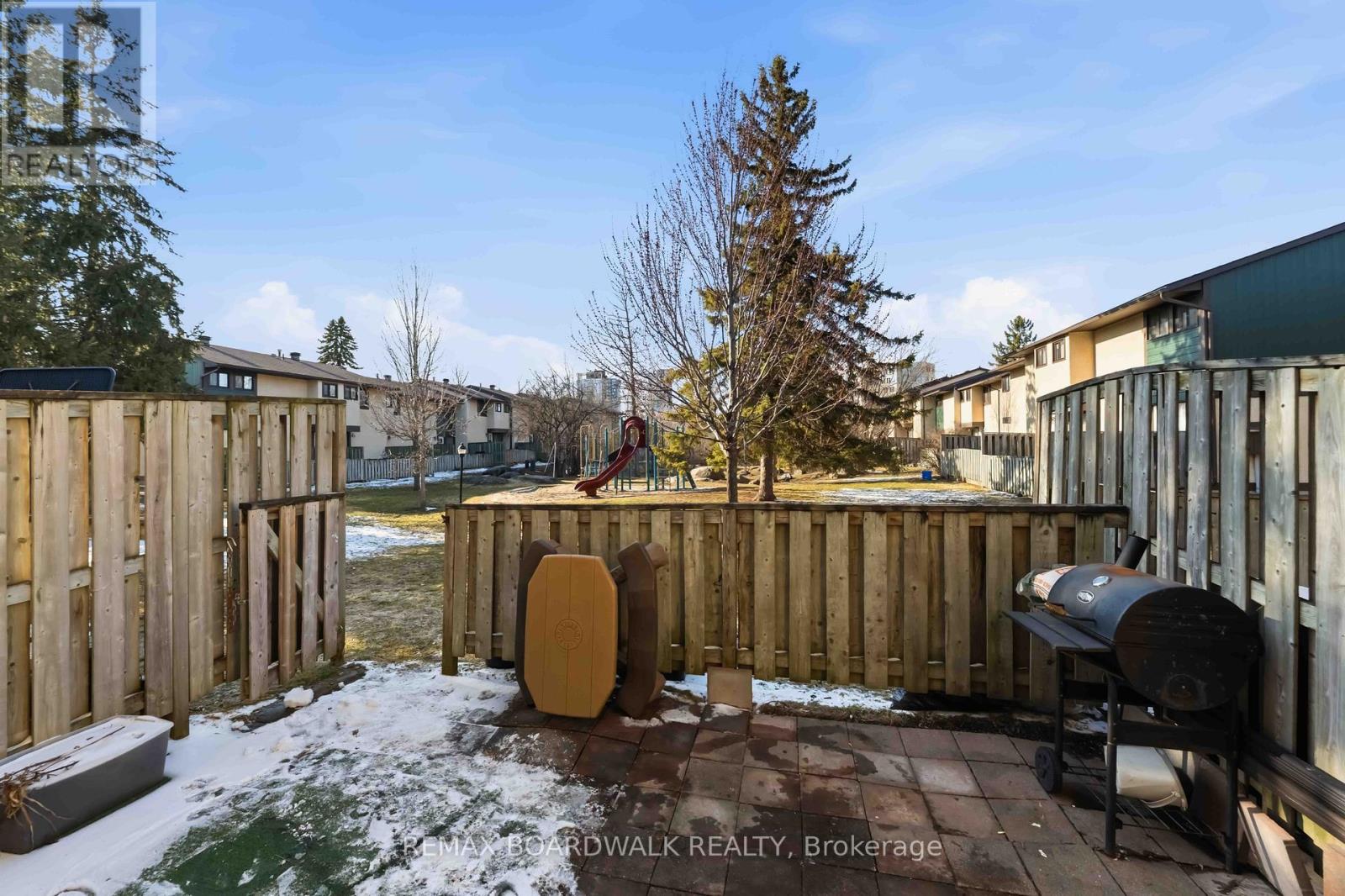 1707 Meadowbrook Road, Ottawa, Ontario  K1B 4W6 - Photo 20 - X12973908