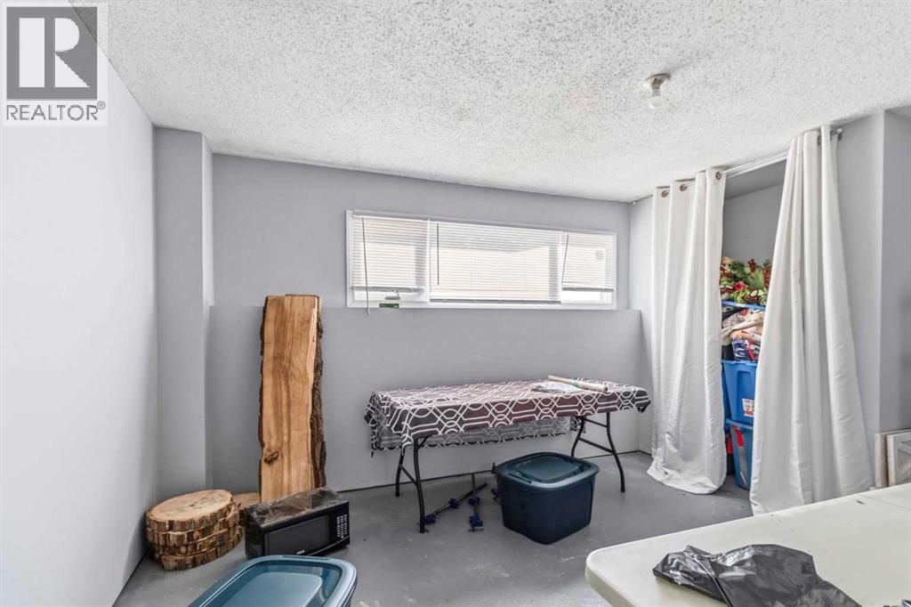 17 Clark Crescent, Fort Mcmurray, Alberta  T9H 1M8 - Photo 28 - A2288138