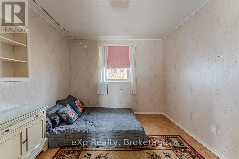 184 Division Street, South Bruce Peninsula, Ontario N0H 2T0 - Photo 23 - X12973878