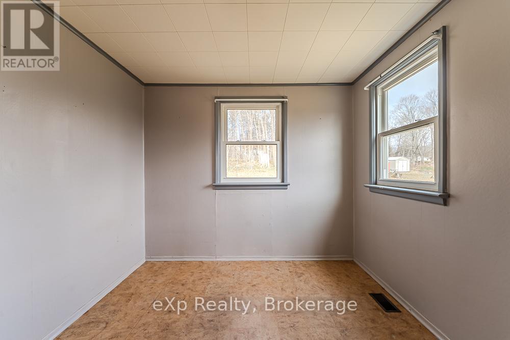 184 Division Street, South Bruce Peninsula, Ontario N0H 2T0 - Photo 27 - X12973878
