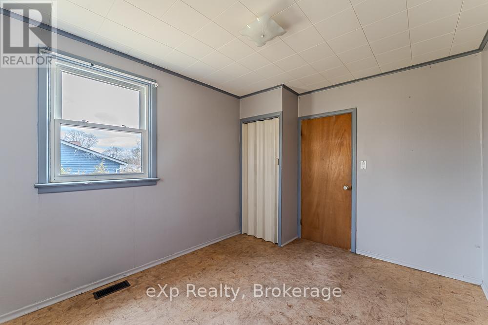 184 Division Street, South Bruce Peninsula, Ontario N0H 2T0 - Photo 28 - X12973878