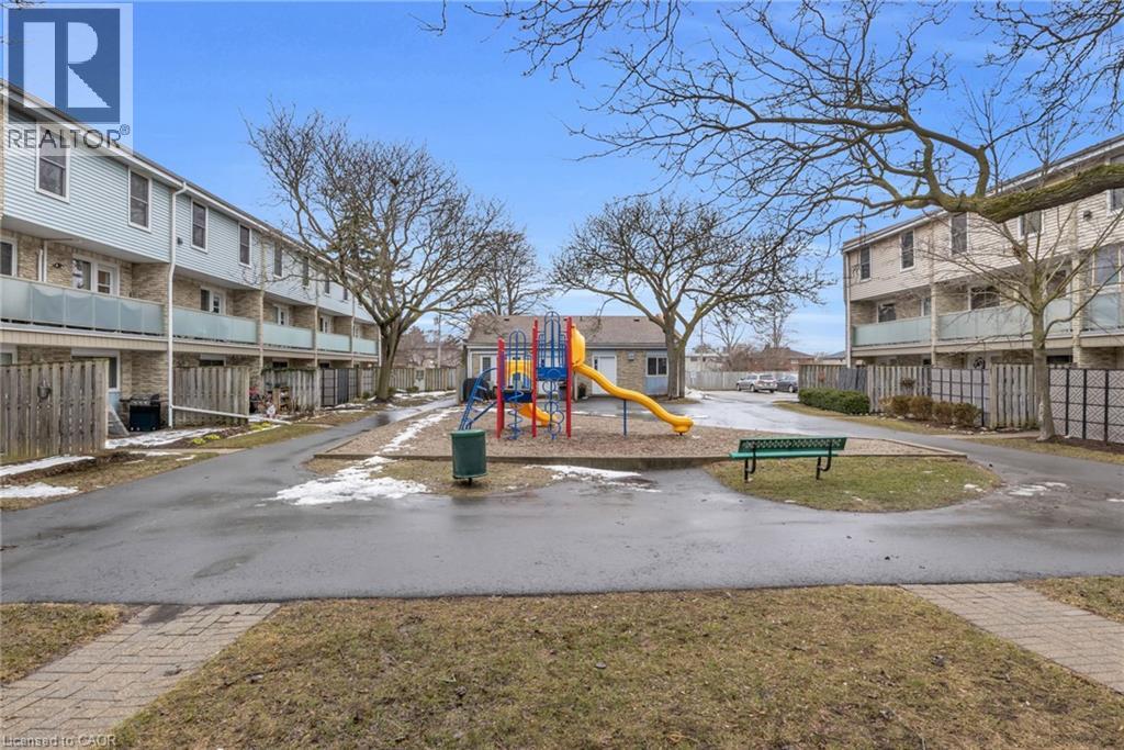 35 Breckenridge Drive Unit# 57, Kitchener, Ontario  N2B 3H5 - Photo 17 - 40812374