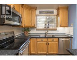 1 12101 SCHMIDT CRESCENT, Maple Ridge, British Columbia