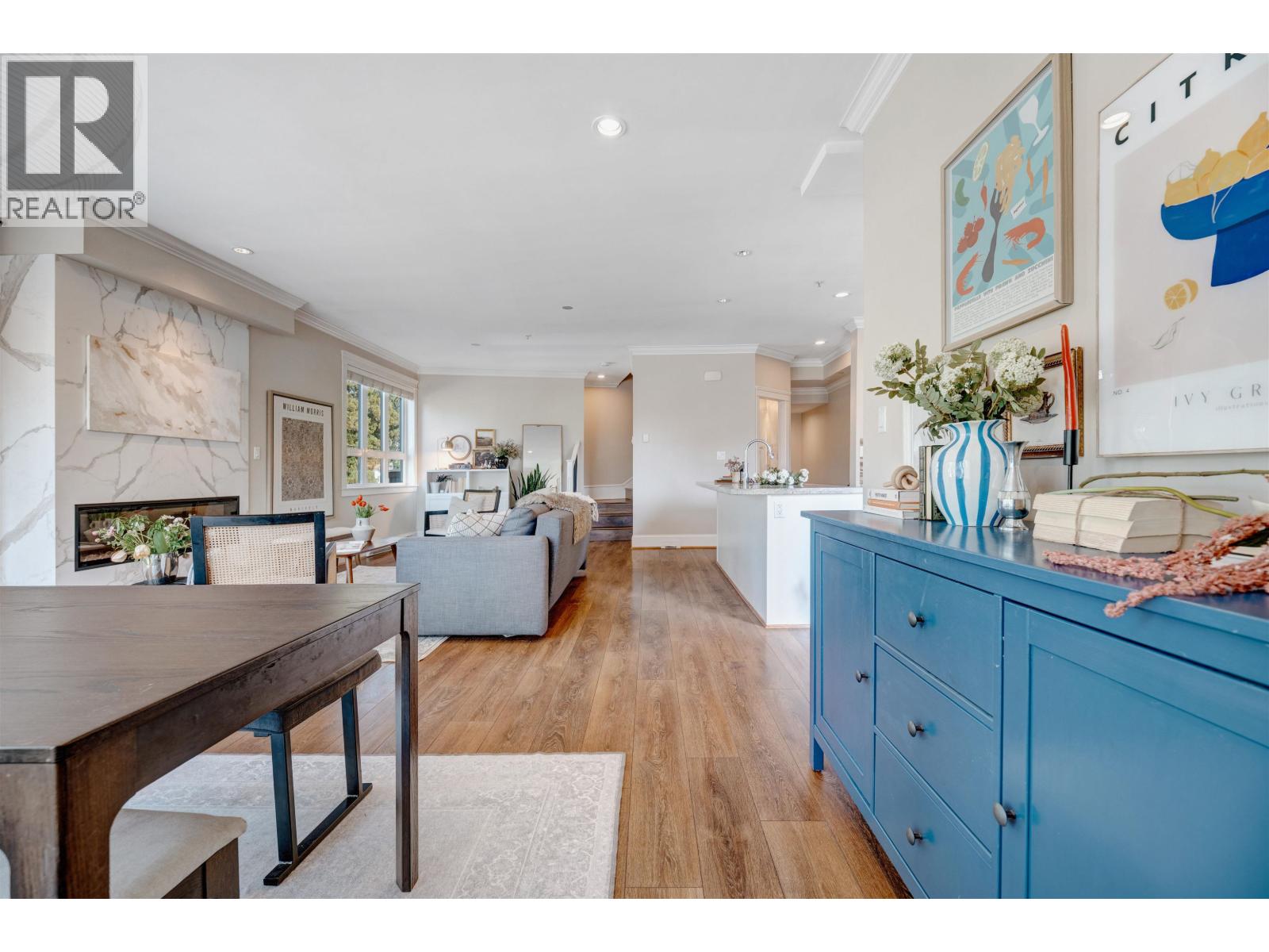 308 Seymour River Place, North Vancouver, British Columbia  V7H 1S7 - Photo 3 - R3108898