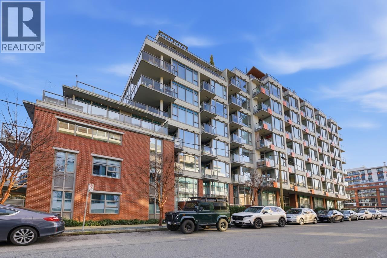 711 250 E 6 AVENUE, Vancouver, British Columbia