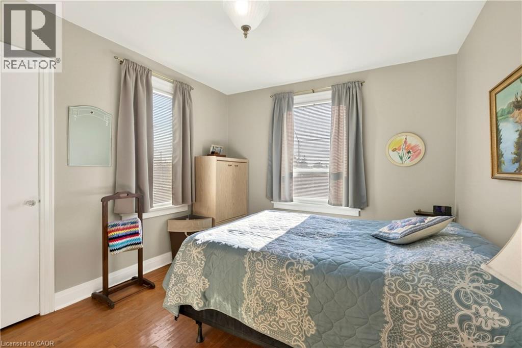 944 Garth Street, Hamilton, Ontario  L9C 4L2 - Photo 17 - 40816406