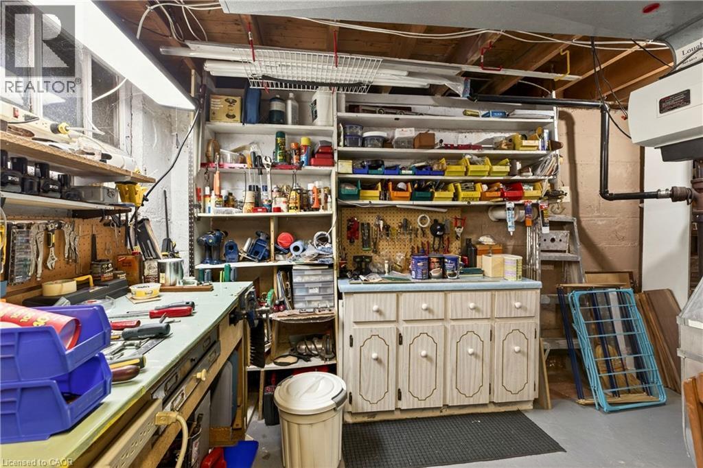 944 Garth Street, Hamilton, Ontario  L9C 4L2 - Photo 39 - 40816406