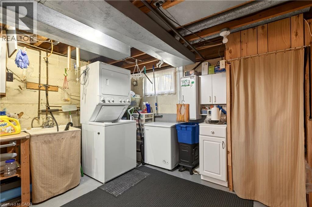 944 Garth Street, Hamilton, Ontario  L9C 4L2 - Photo 42 - 40816406