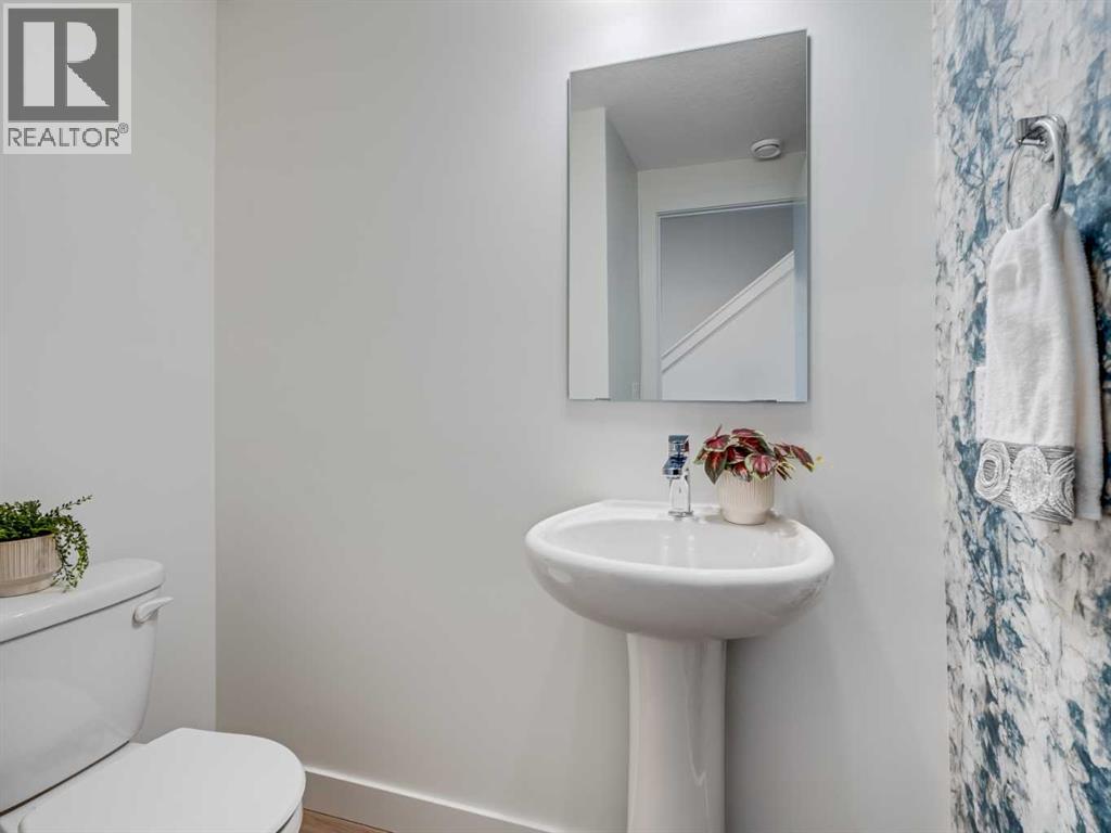 2221 81st Street SW, Calgary, Alberta  T3H 3V8 - Photo 5 - A2288416