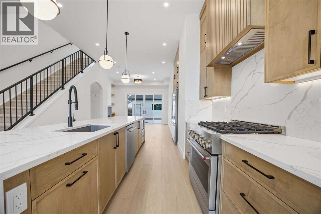 806 23 Avenue Se, Calgary, Alberta  T2G 1N8 - Photo 7 - A2292359