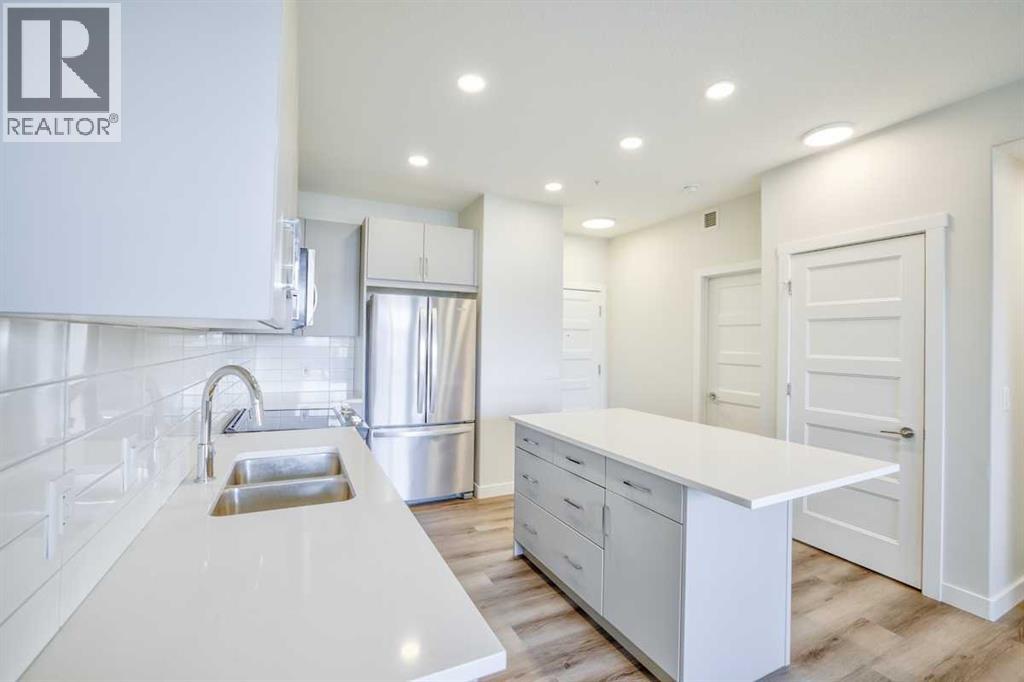 107, 55 Wolf Hollow Crescent SE, Calgary, Alberta  T2X 5K9 - Photo 7 - A2297331