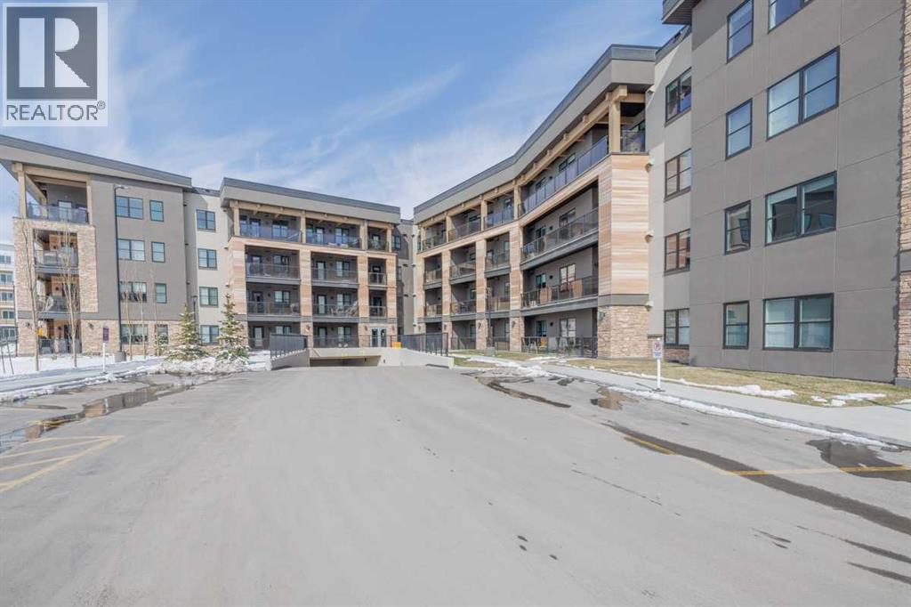 107, 55 Wolf Hollow Crescent SE, Calgary, Alberta  T2X 5K9 - Photo 3 - A2297331