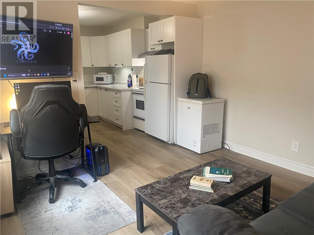 219 Applegrove Street Unit# 3, Sudbury, Ontario  P3C 1N4 - Photo 11 - 2127049