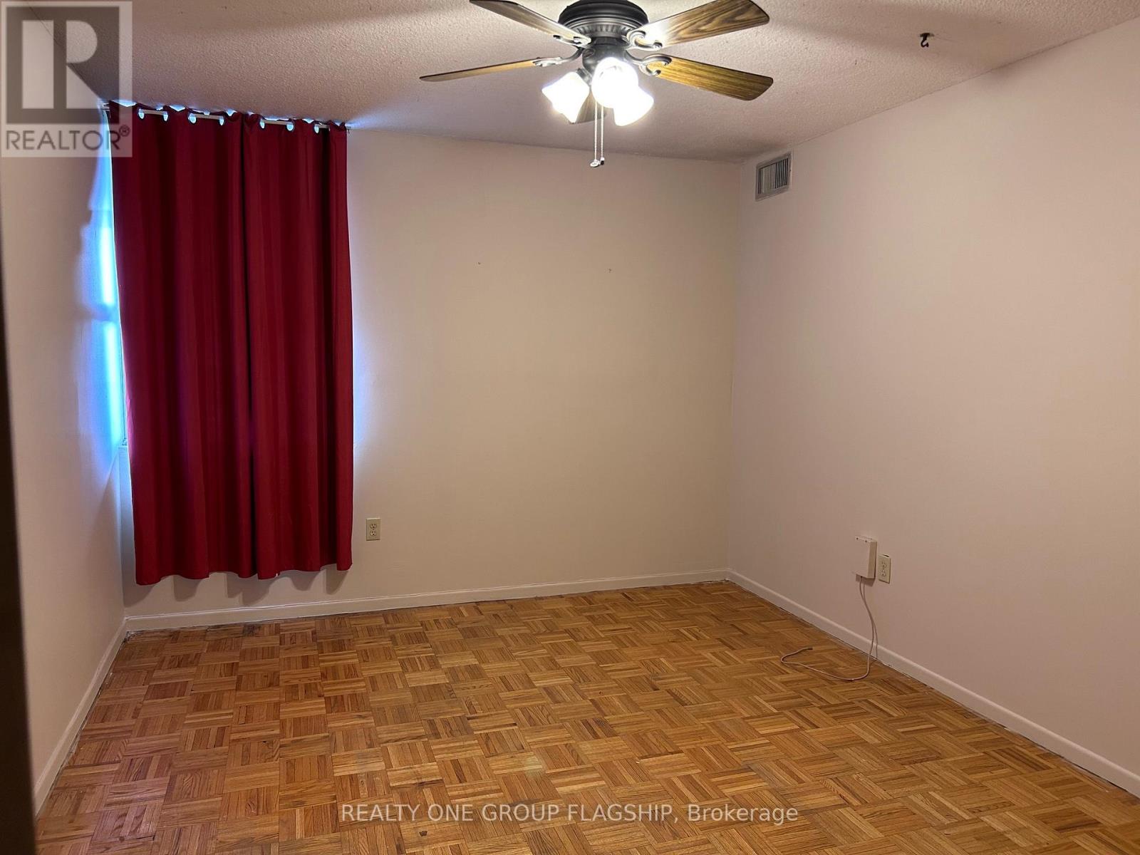 904 - 10 Tobermory Drive, Toronto, Ontario  M3N 2Y5 - Photo 9 - W12869044