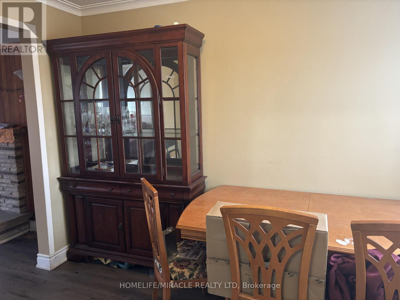 3157 Steeles Avenue, Milton, Ontario  L9T 2V4 - Photo 14 - W12972544