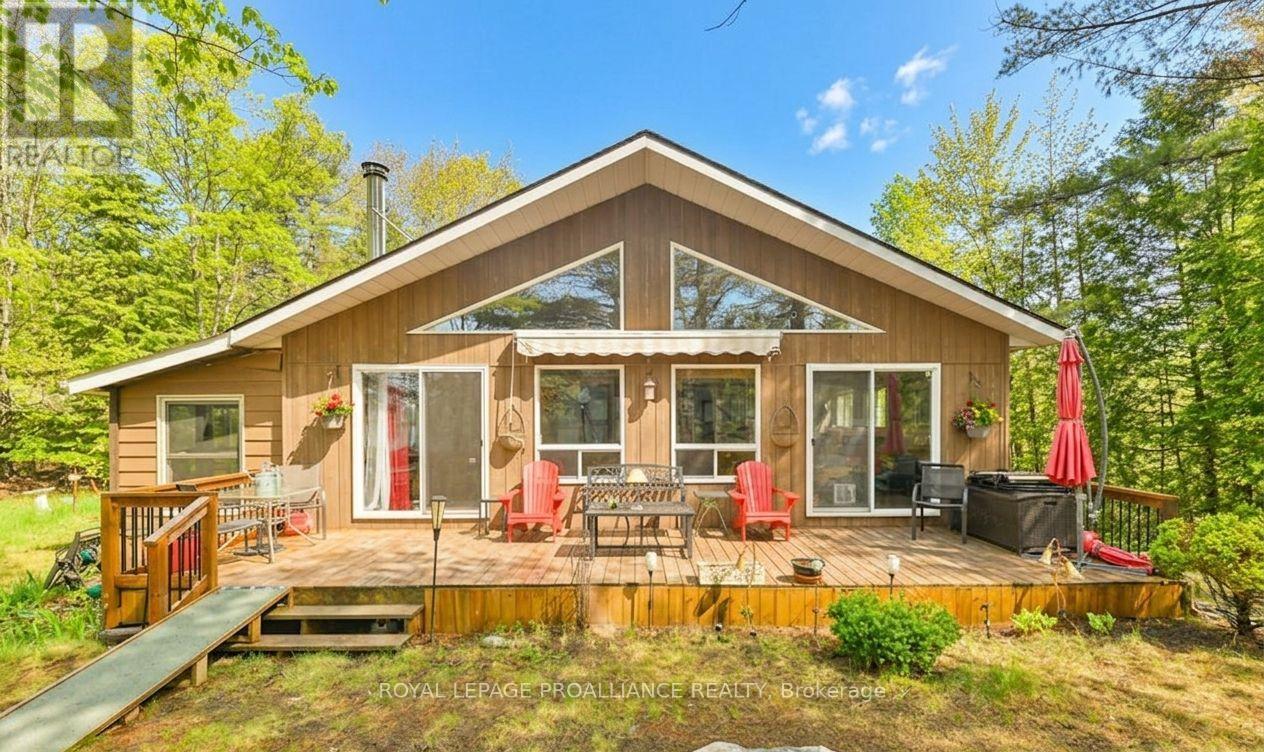 1079 Lemke Lane, North Frontenac (Frontenac North), Ontario  K0H 1J0 - Photo 5 - X12973892