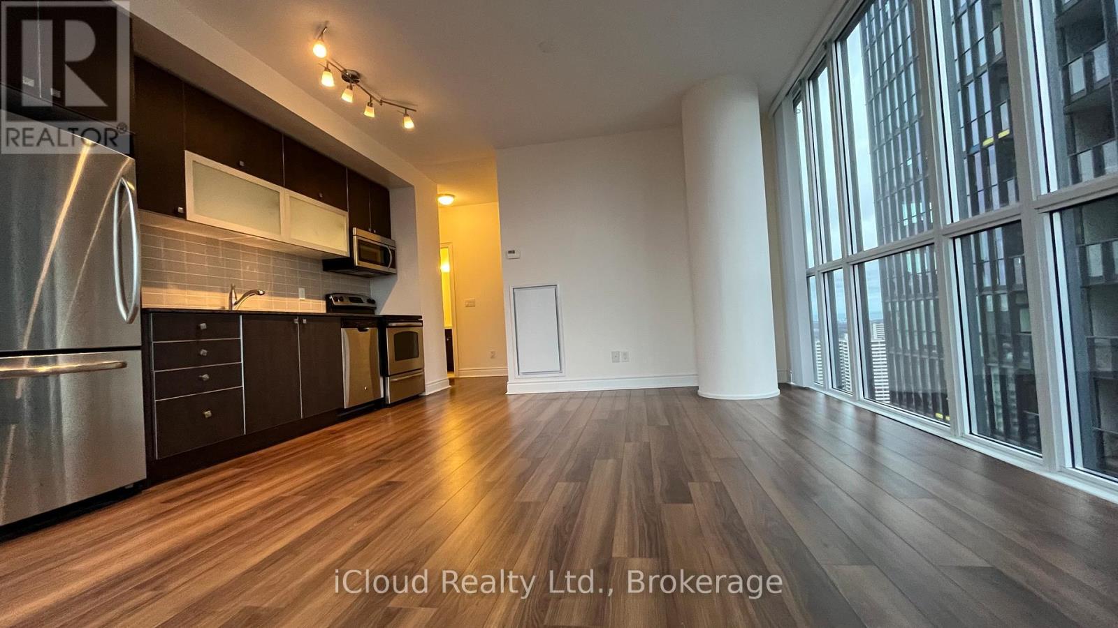 3704 - 28 Ted Rogers Way, Toronto, Ontario  M4Y 2J4 - Photo 16 - C12973866