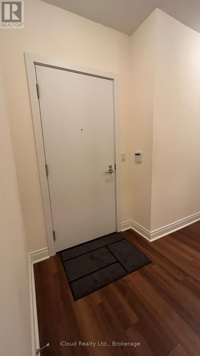 3704 - 28 Ted Rogers Way, Toronto, Ontario  M4Y 2J4 - Photo 9 - C12973866