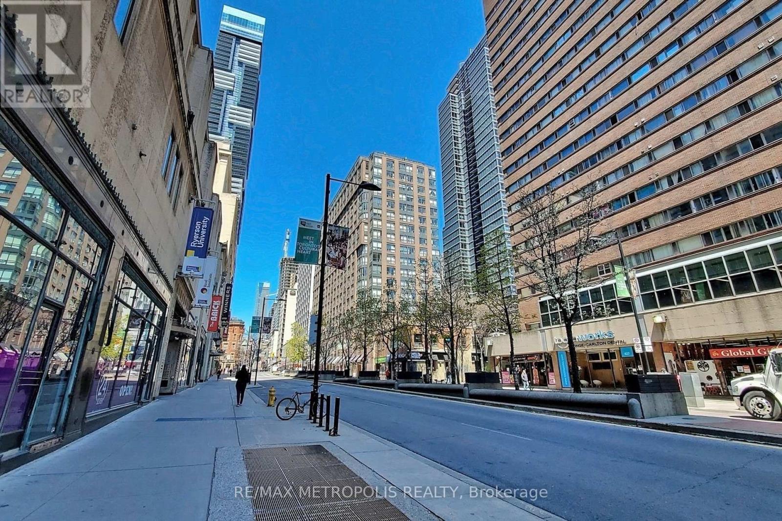 1516 - 7 Carlton Street, Toronto, Ontario  M5B 2M3 - Photo 15 - C12973890