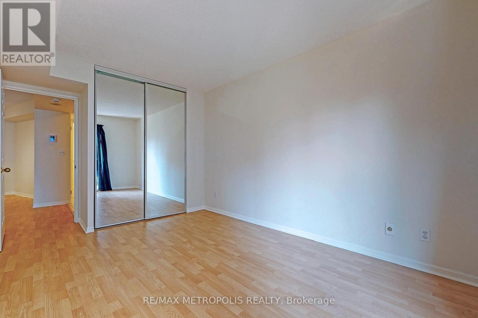 1516 - 7 Carlton Street, Toronto, Ontario  M5B 2M3 - Photo 19 - C12973890