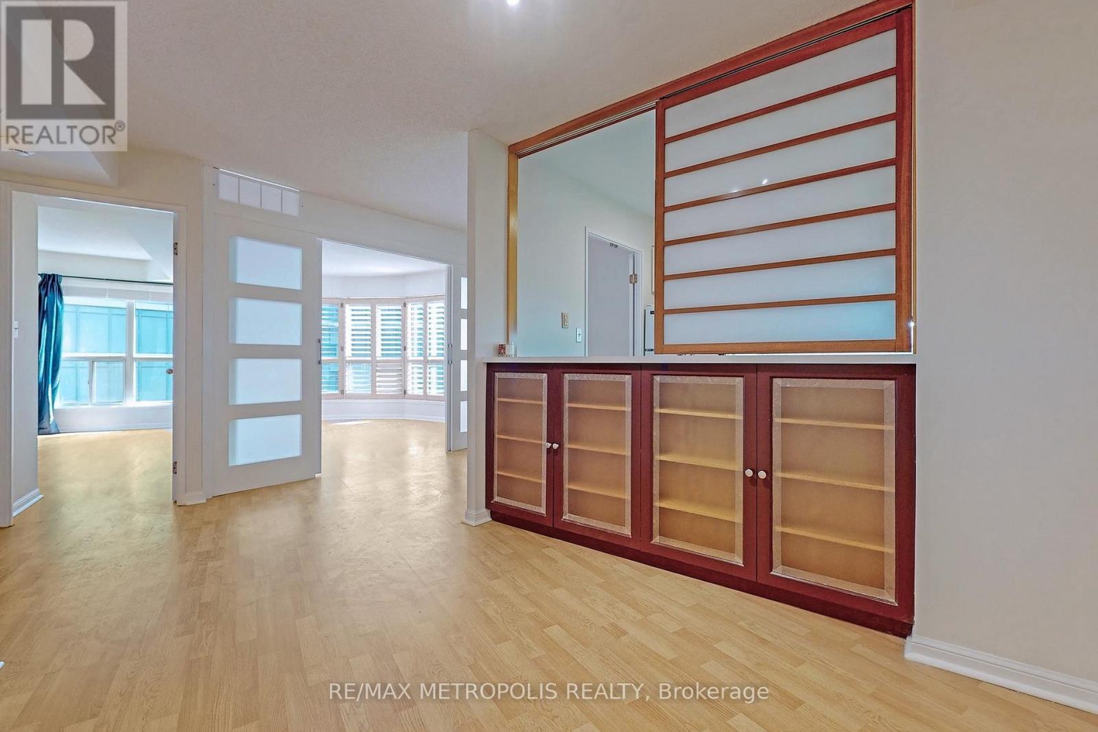 1516 - 7 Carlton Street, Toronto, Ontario  M5B 2M3 - Photo 22 - C12973890