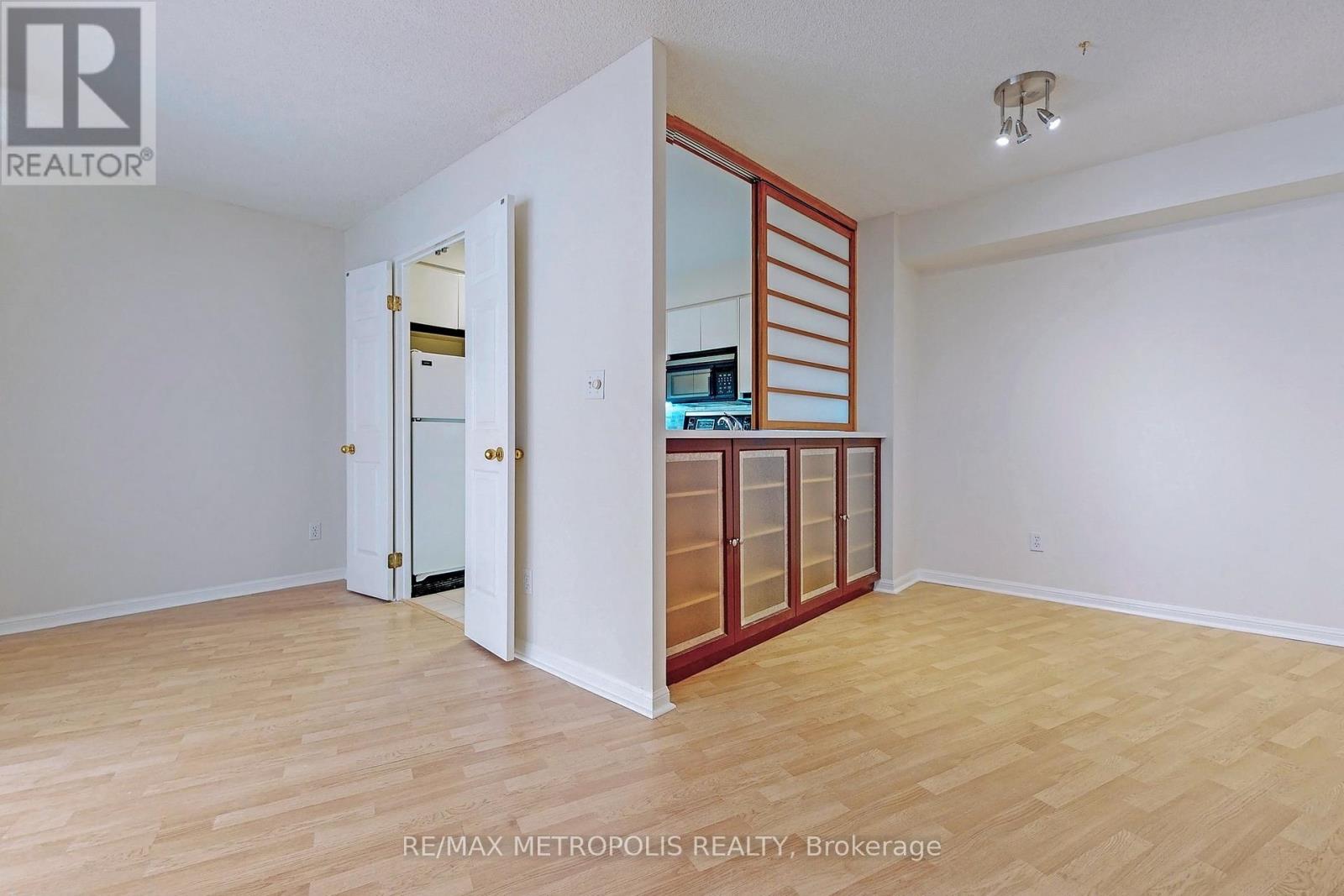 1516 - 7 Carlton Street, Toronto, Ontario  M5B 2M3 - Photo 26 - C12973890