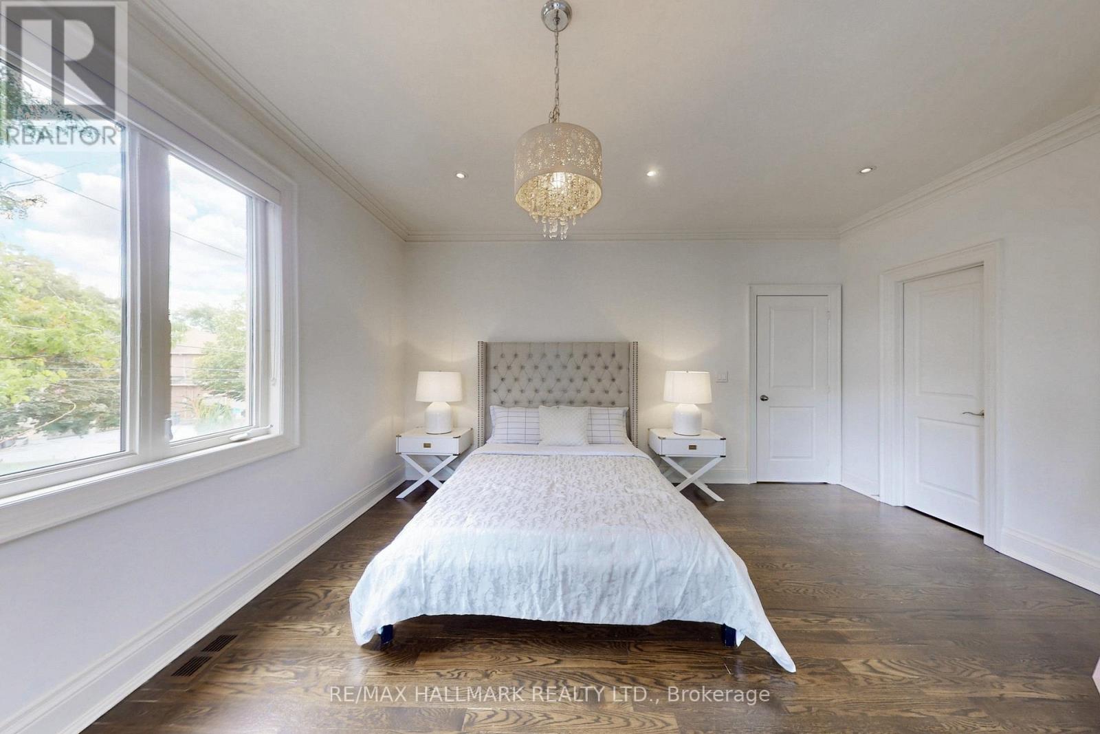 28 Clarkhill Street, Toronto, Ontario  M2R 2G7 - Photo 15 - C12973924